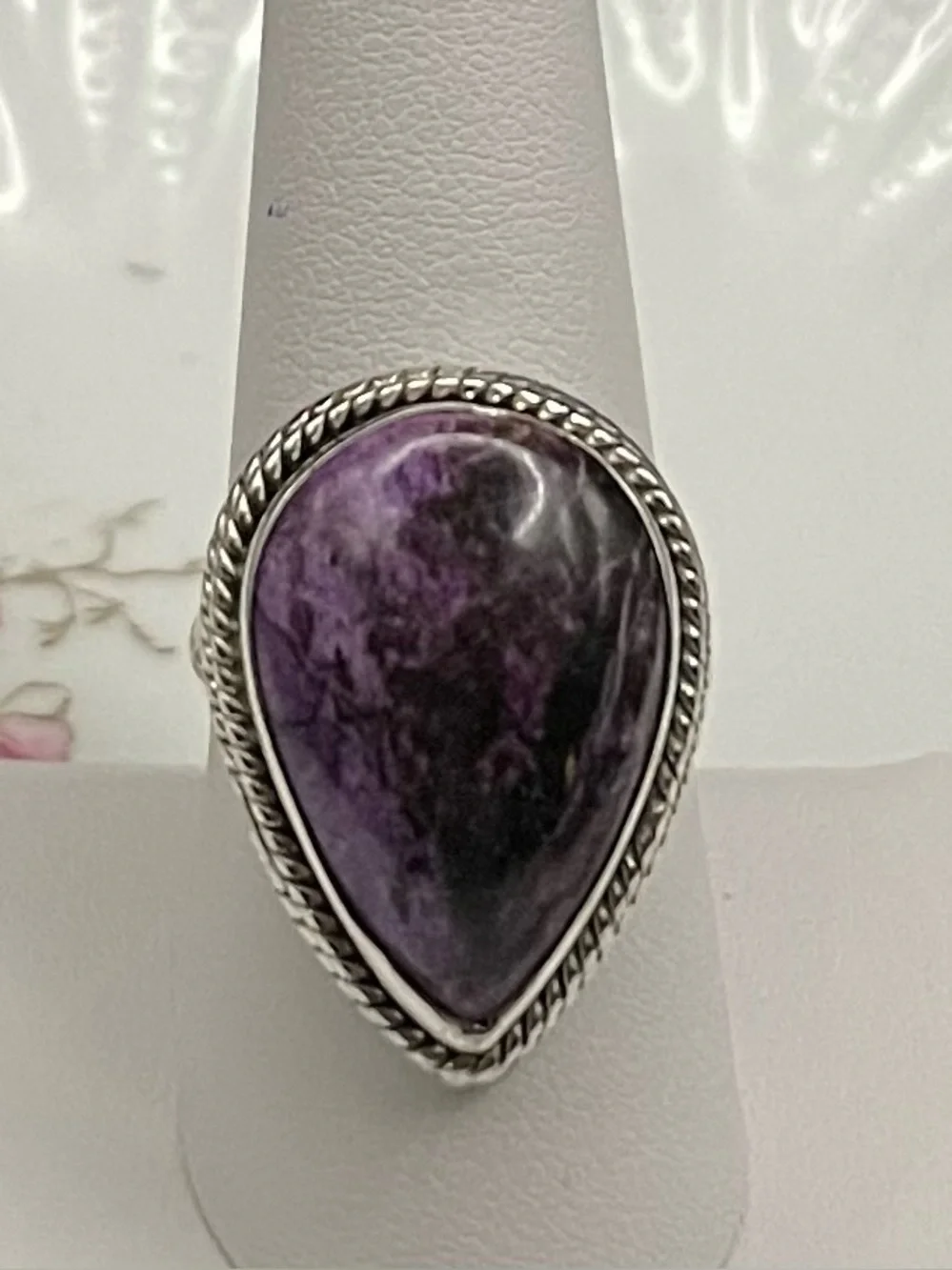 NWOT Vtg .925 SS Handmade Charoite Statement Ring size 9.  8.11 grams
